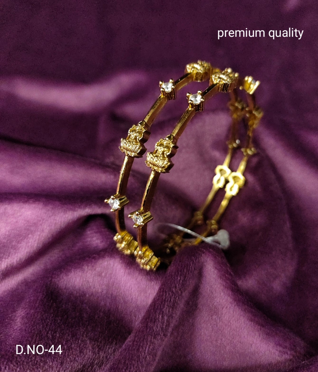 BANGLES