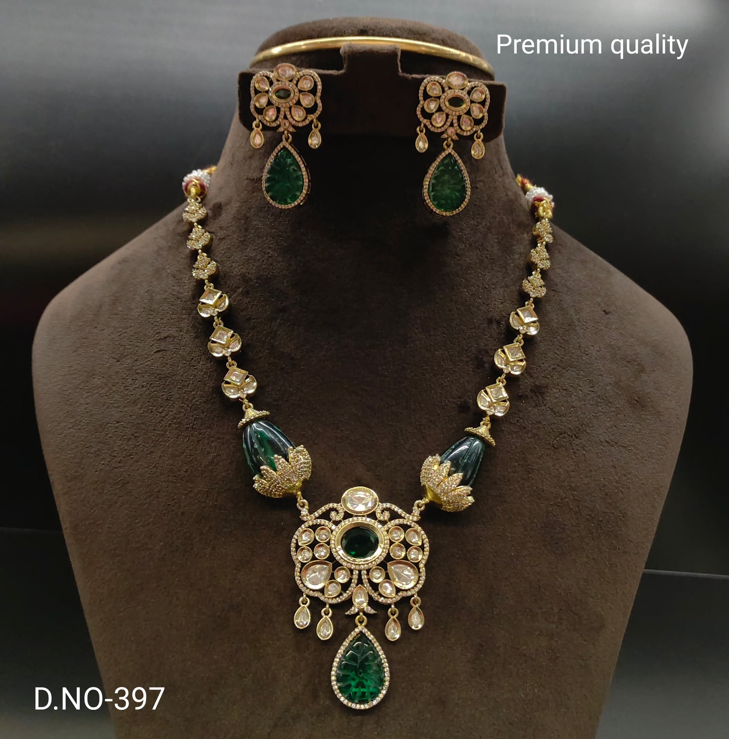 victorian moissanite neckset