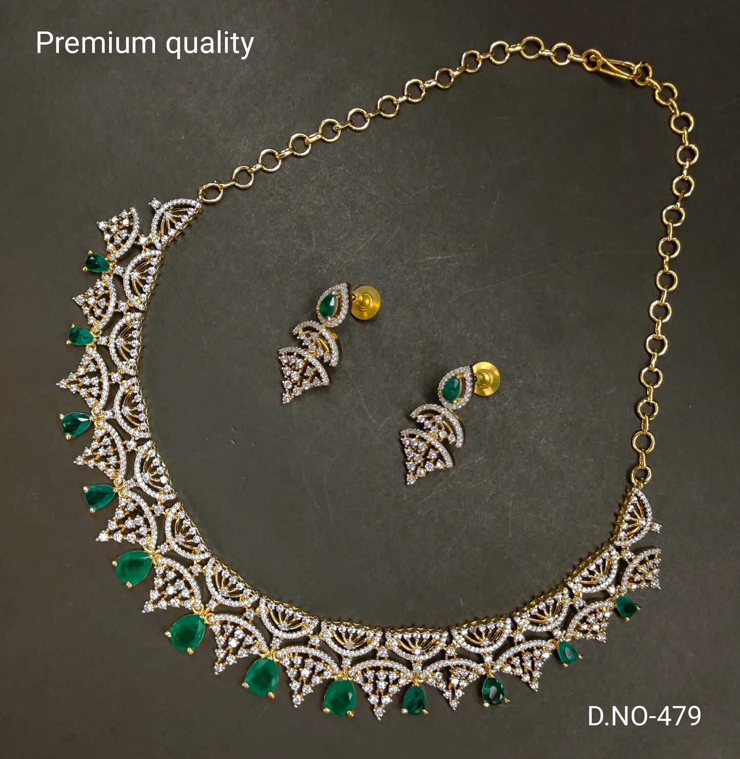 DIAMOND FINISHING SHORT NECKSET