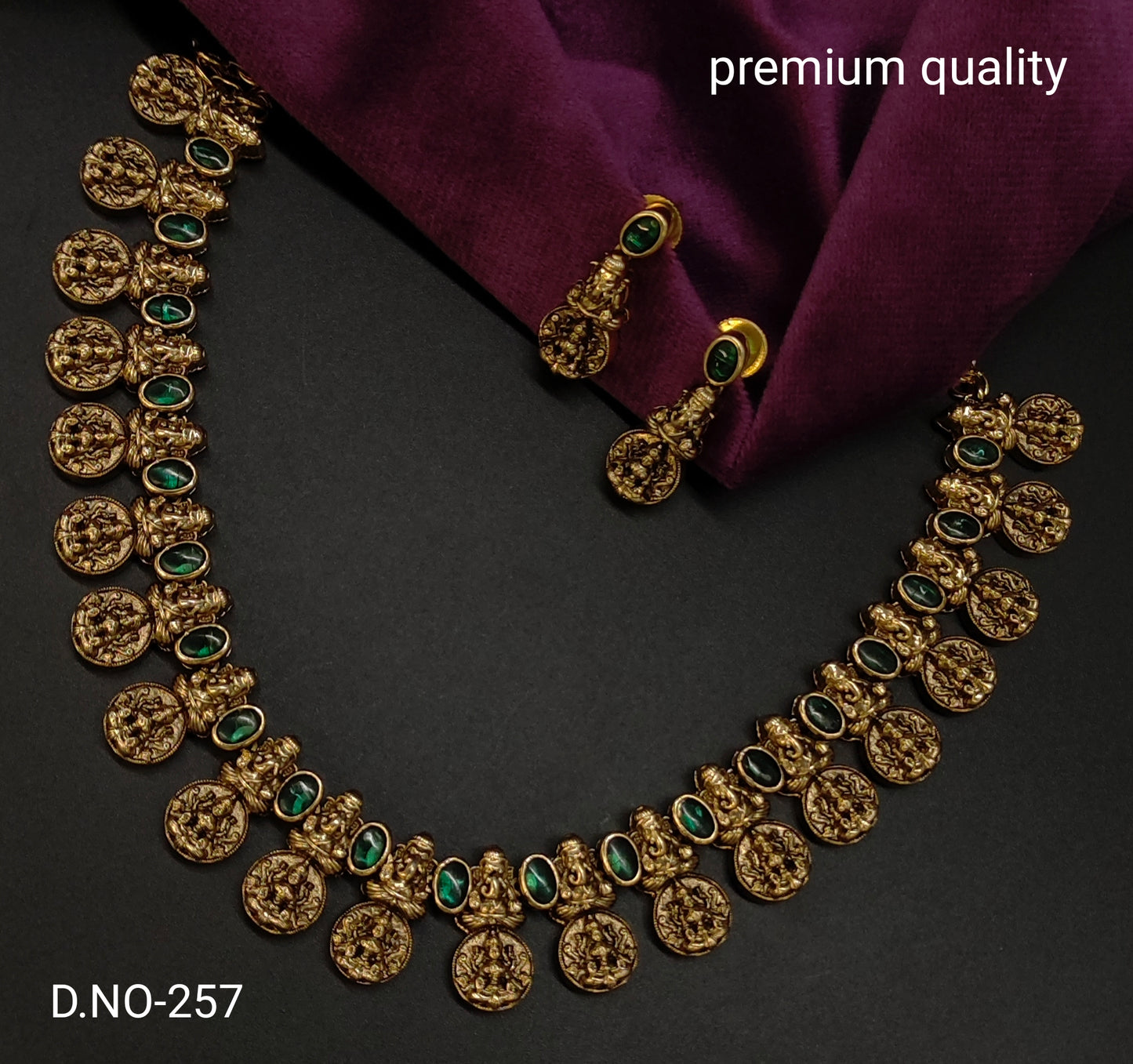 KASULU NAKSHI NECKSET