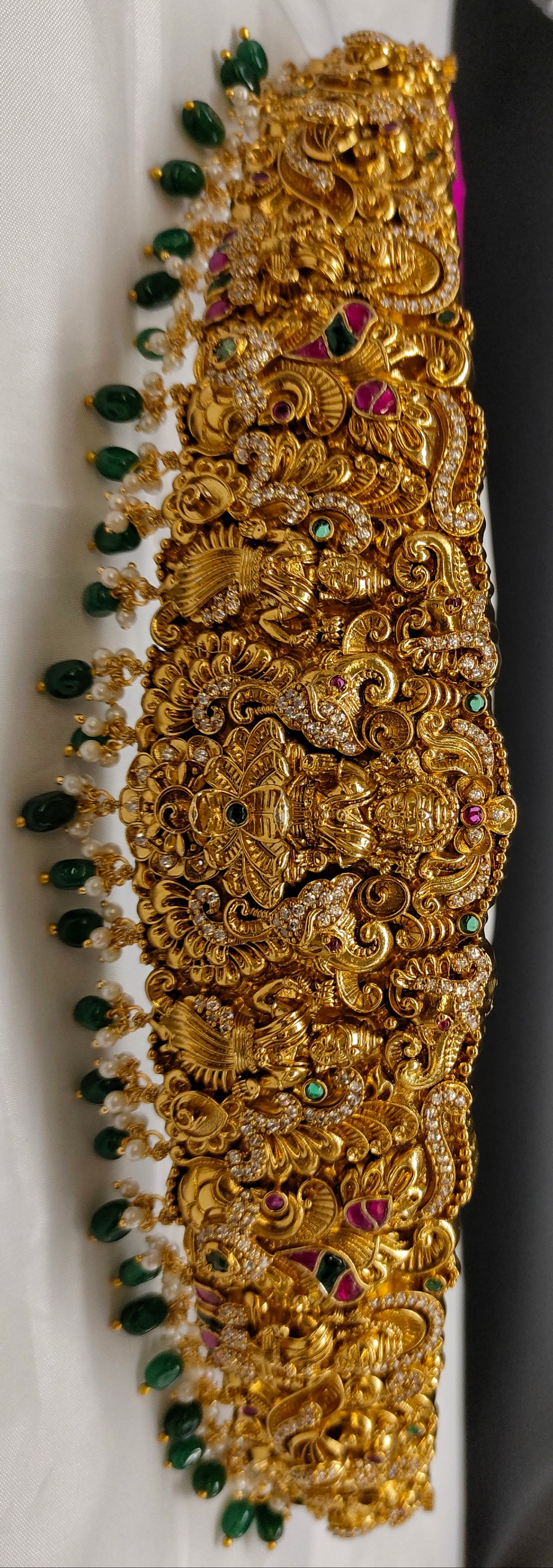 NAKSHI VADANAM WITH LAXMIDEVI AND WITH PEACOCK DESIGN