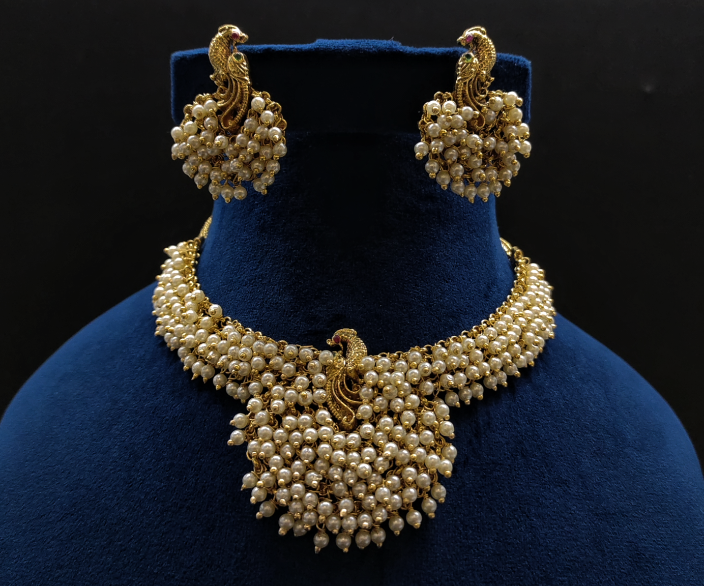 moti full neckset