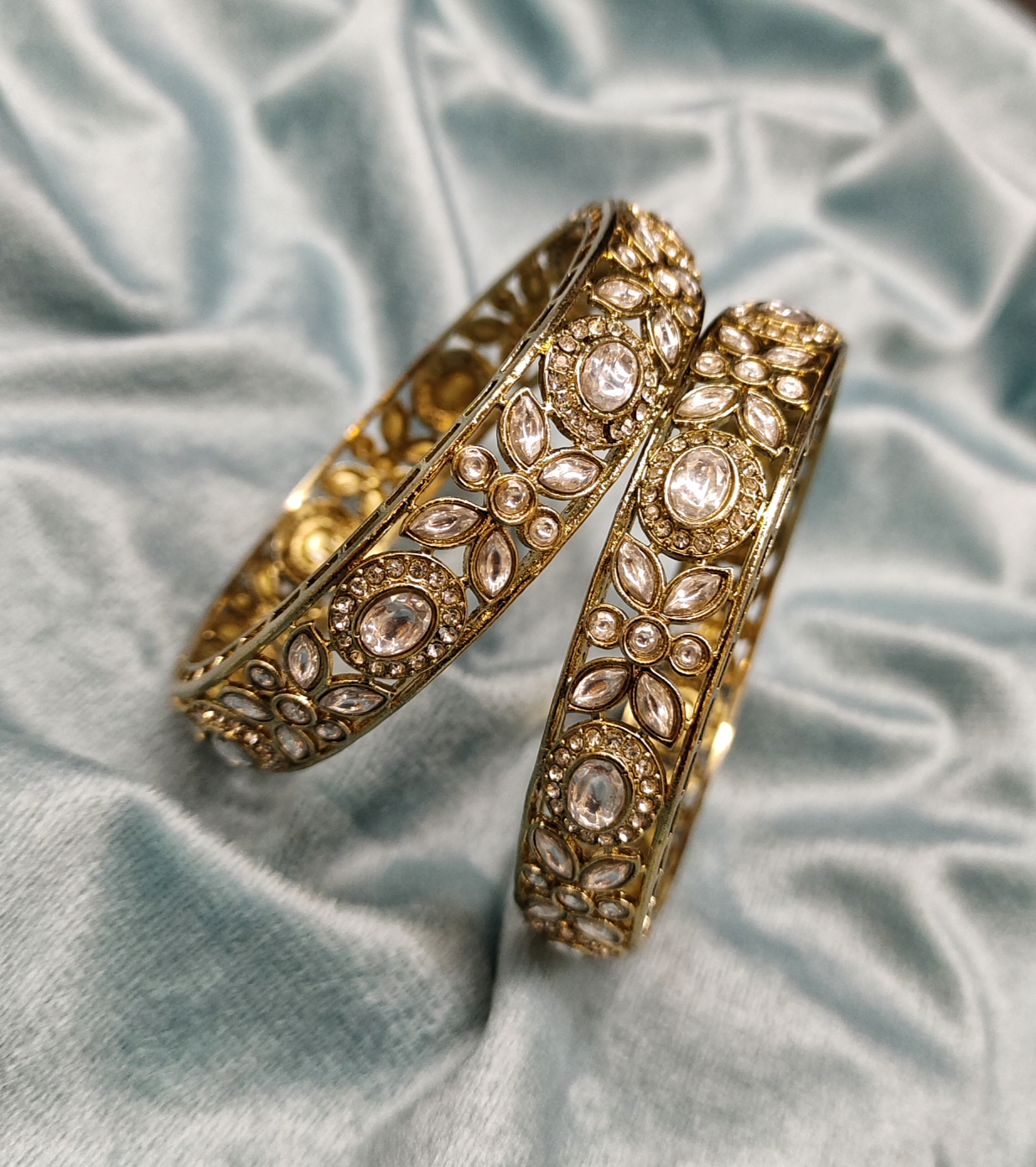 MOISSANITE BANGLES