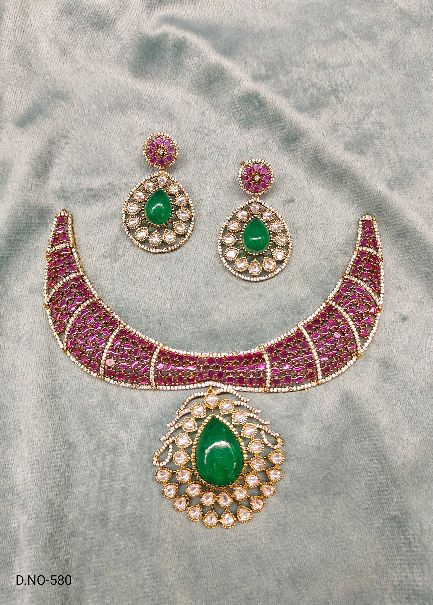 VICTORIAN MOISSANITE NECKSET