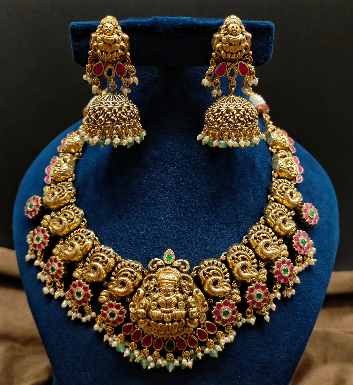 NAKSHI NECKSET WITH PEACOCK DESIGN