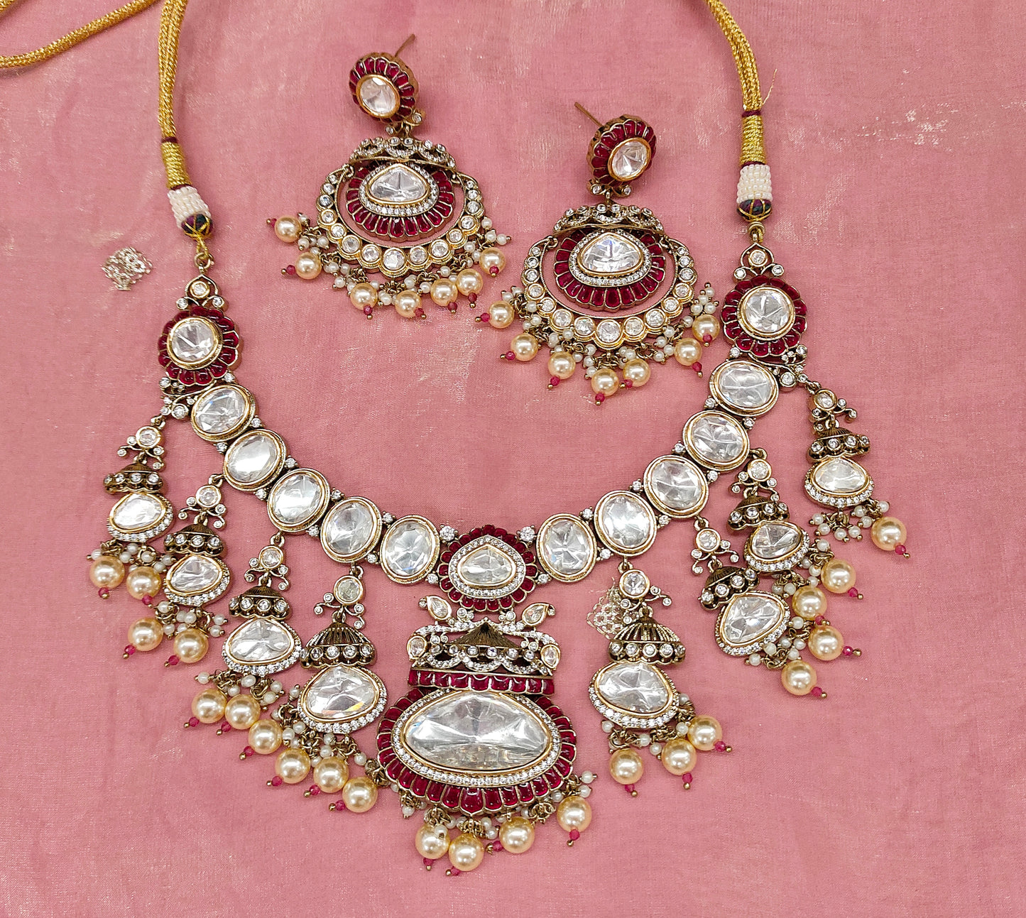 VICTORIAN MOISSANITE NECKSET