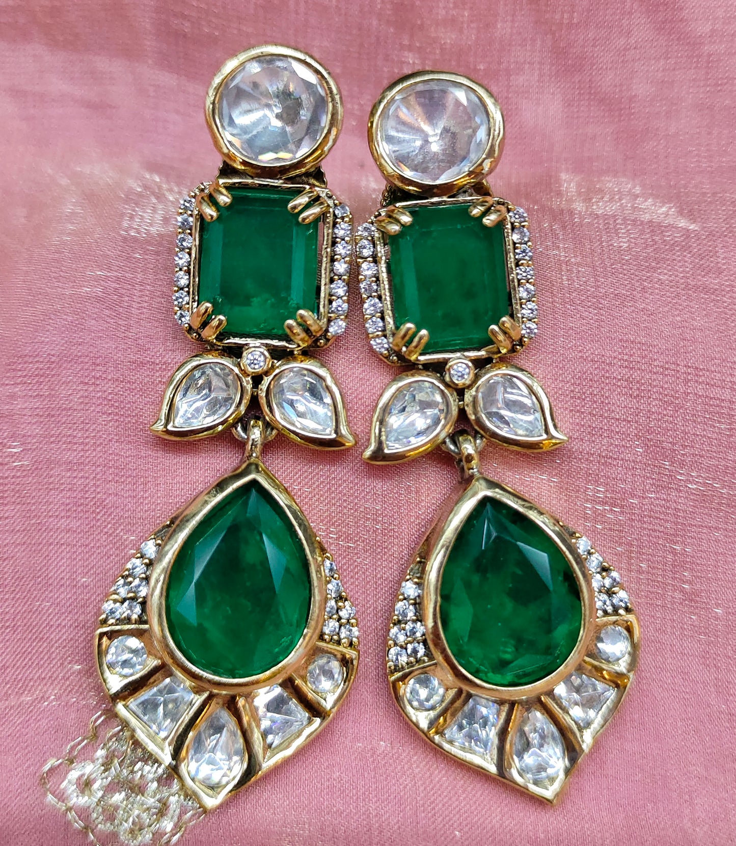 VICTORIAN MOISSANITE EARINGS
