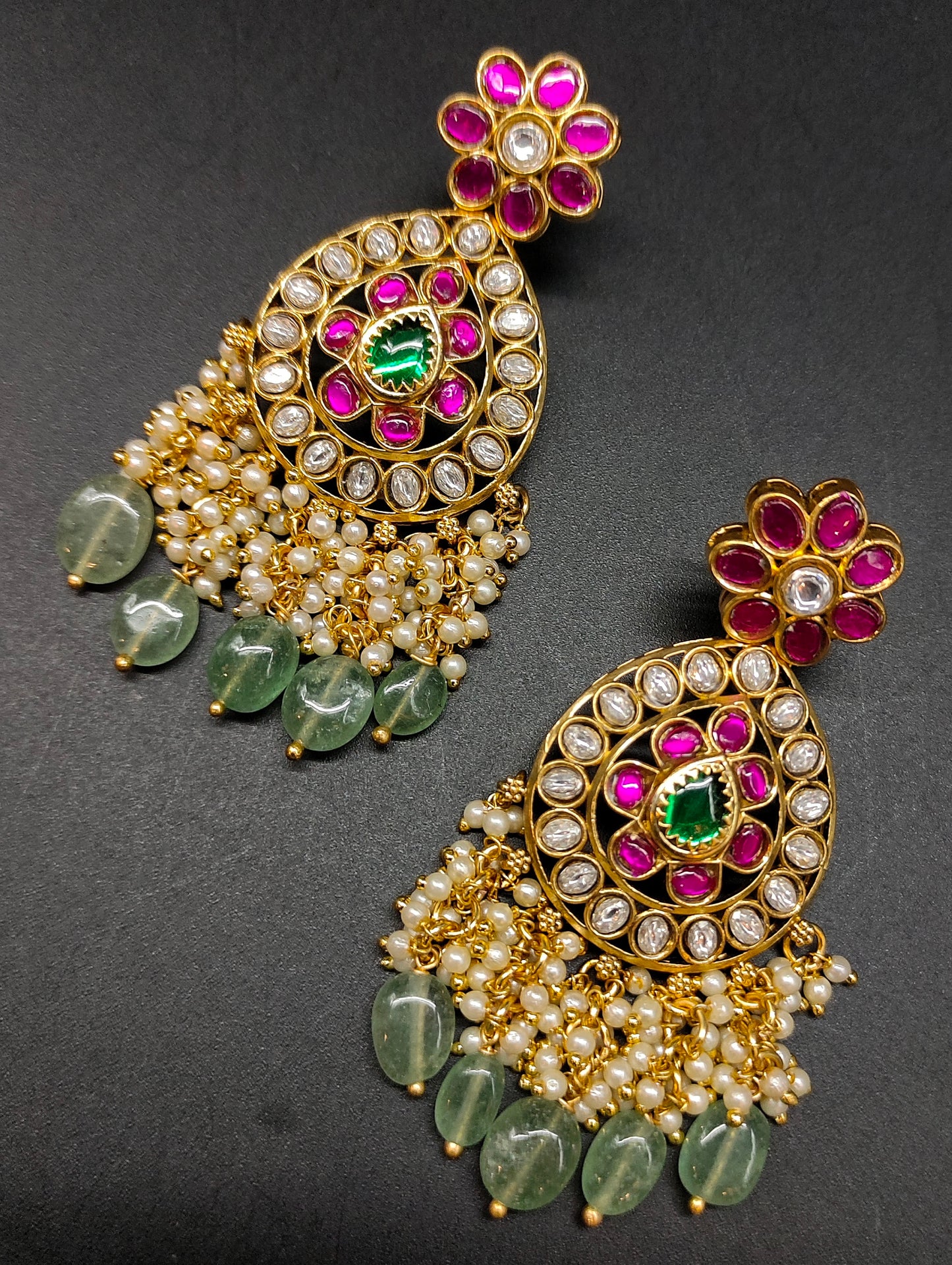 JADAU SHORT WITH PEARLS