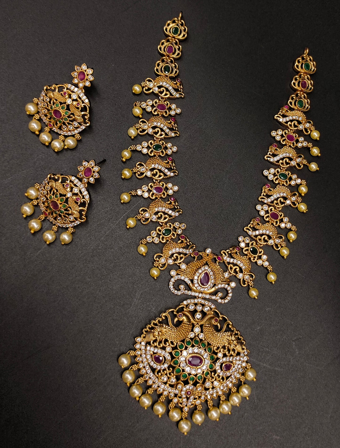 NECKSET
