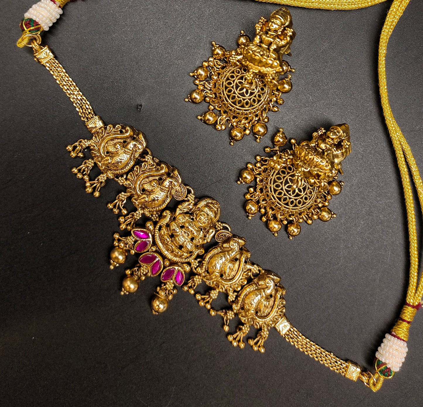 NAKSHI NECKSET