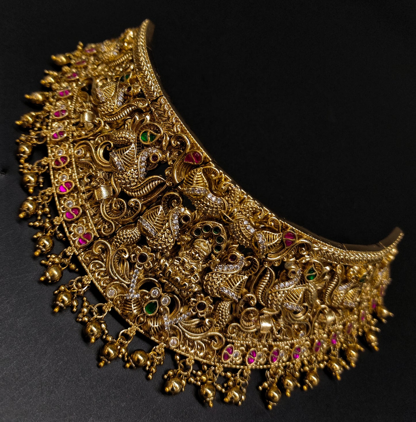 NAKSHI HEAVY CHOCKER