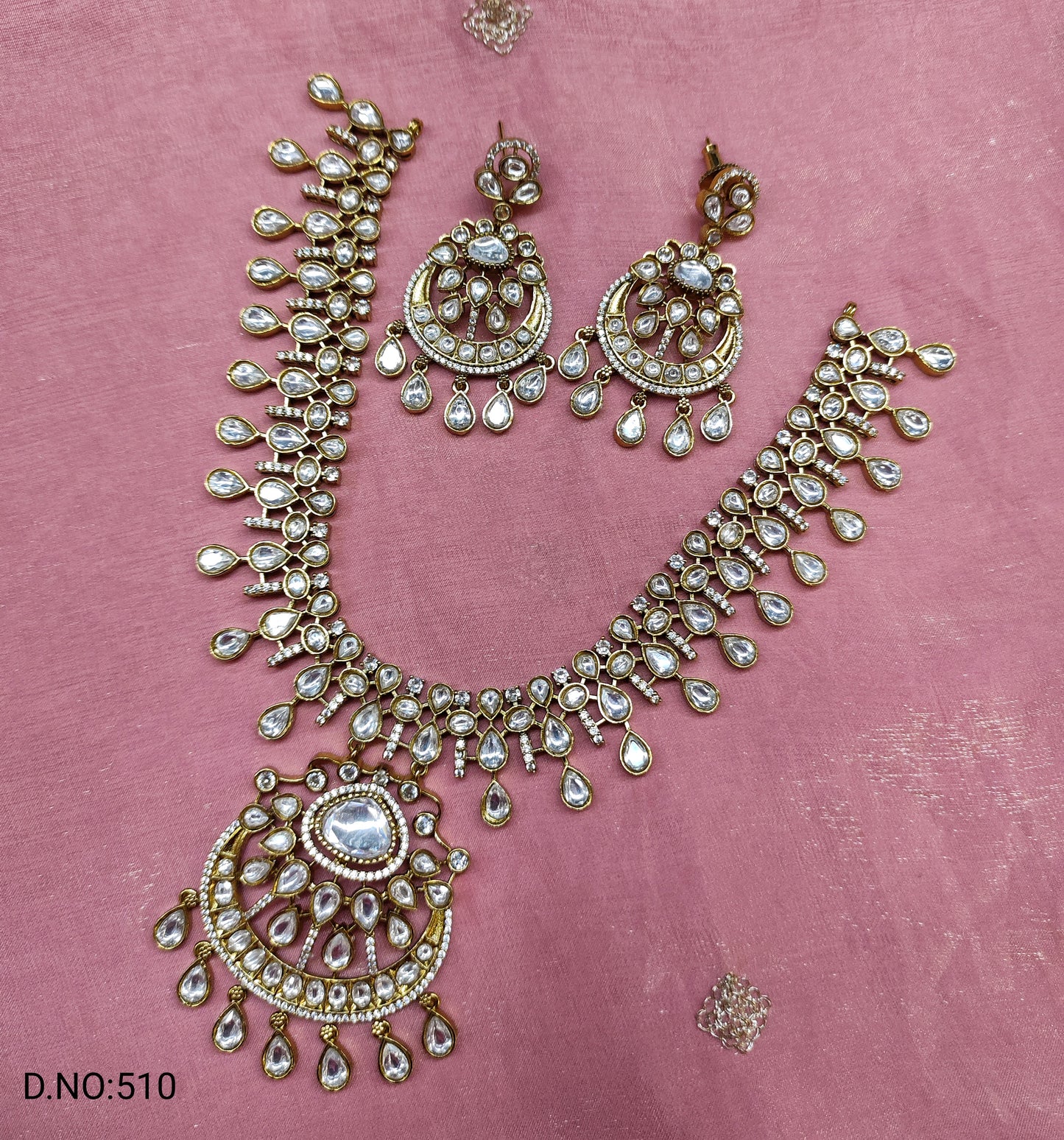 MOISSANITE NECKSET