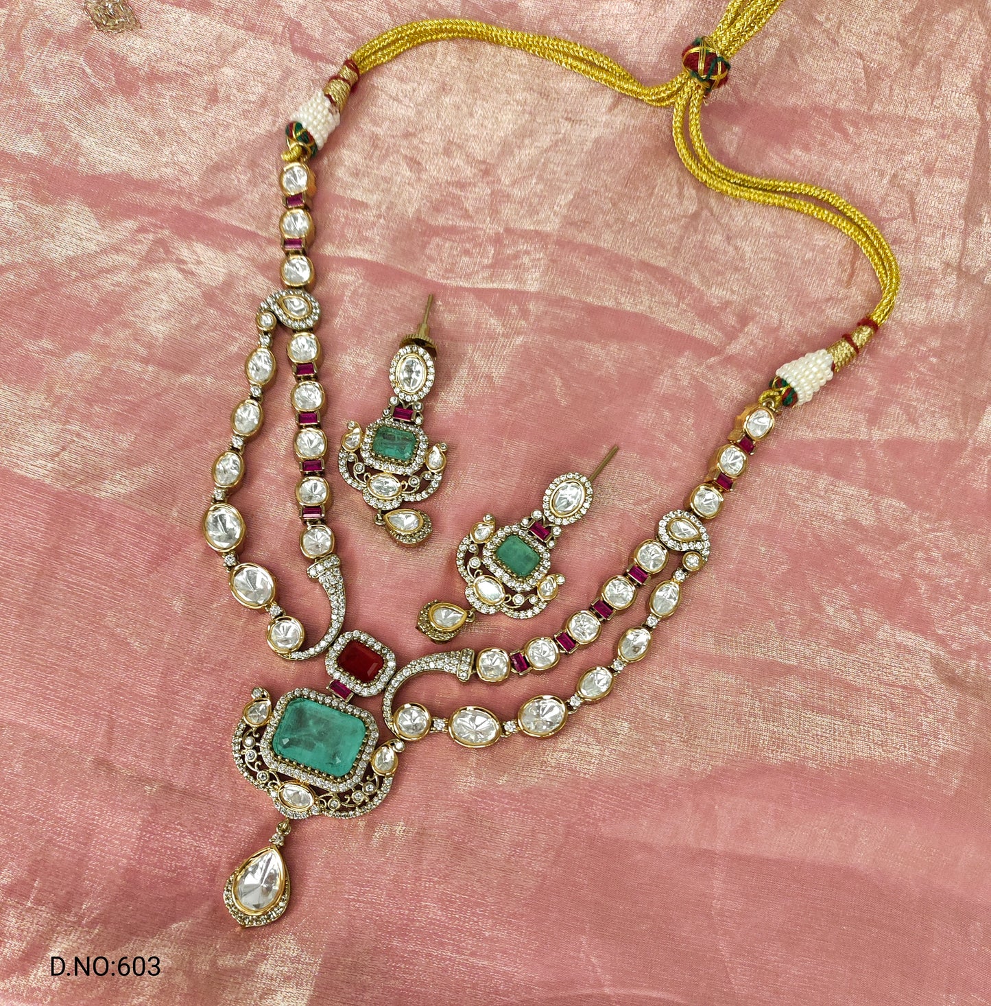 VICTORIAN MOISSANITE NECKSET