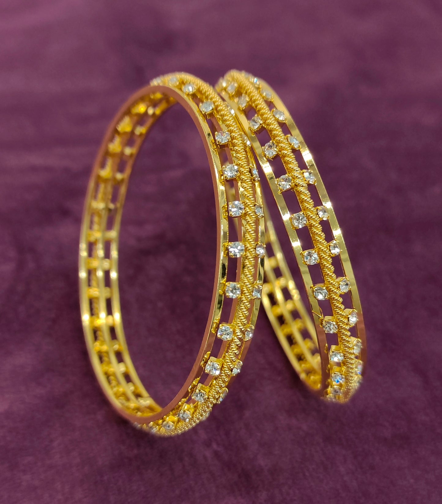BANGLES