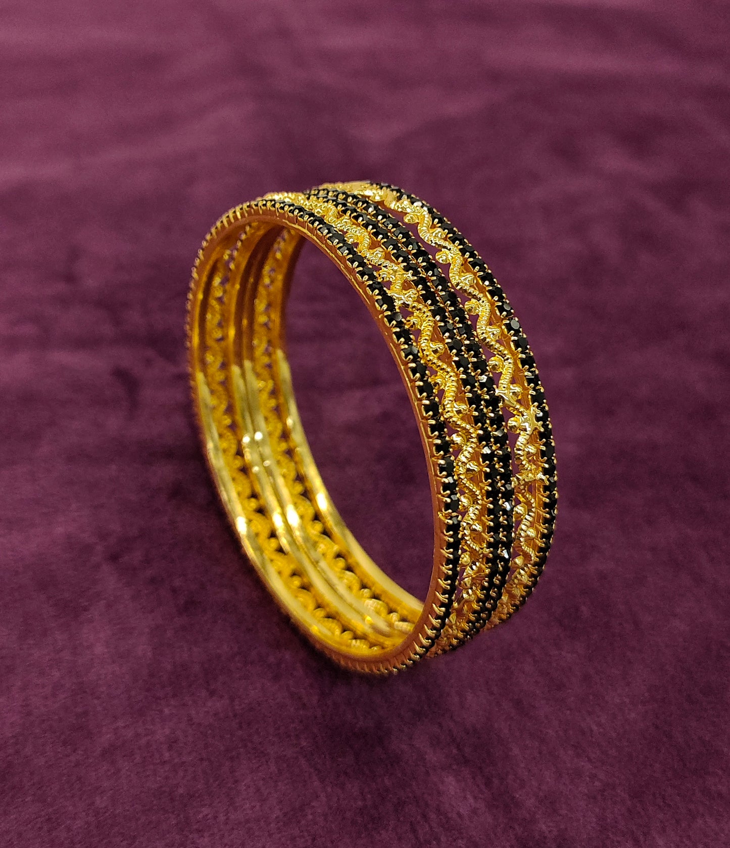 BANGLES