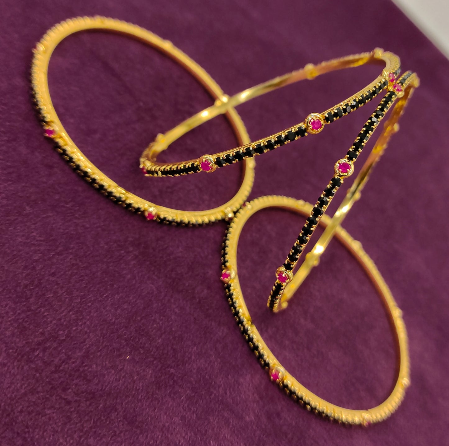 BLACK STONE BANGLES