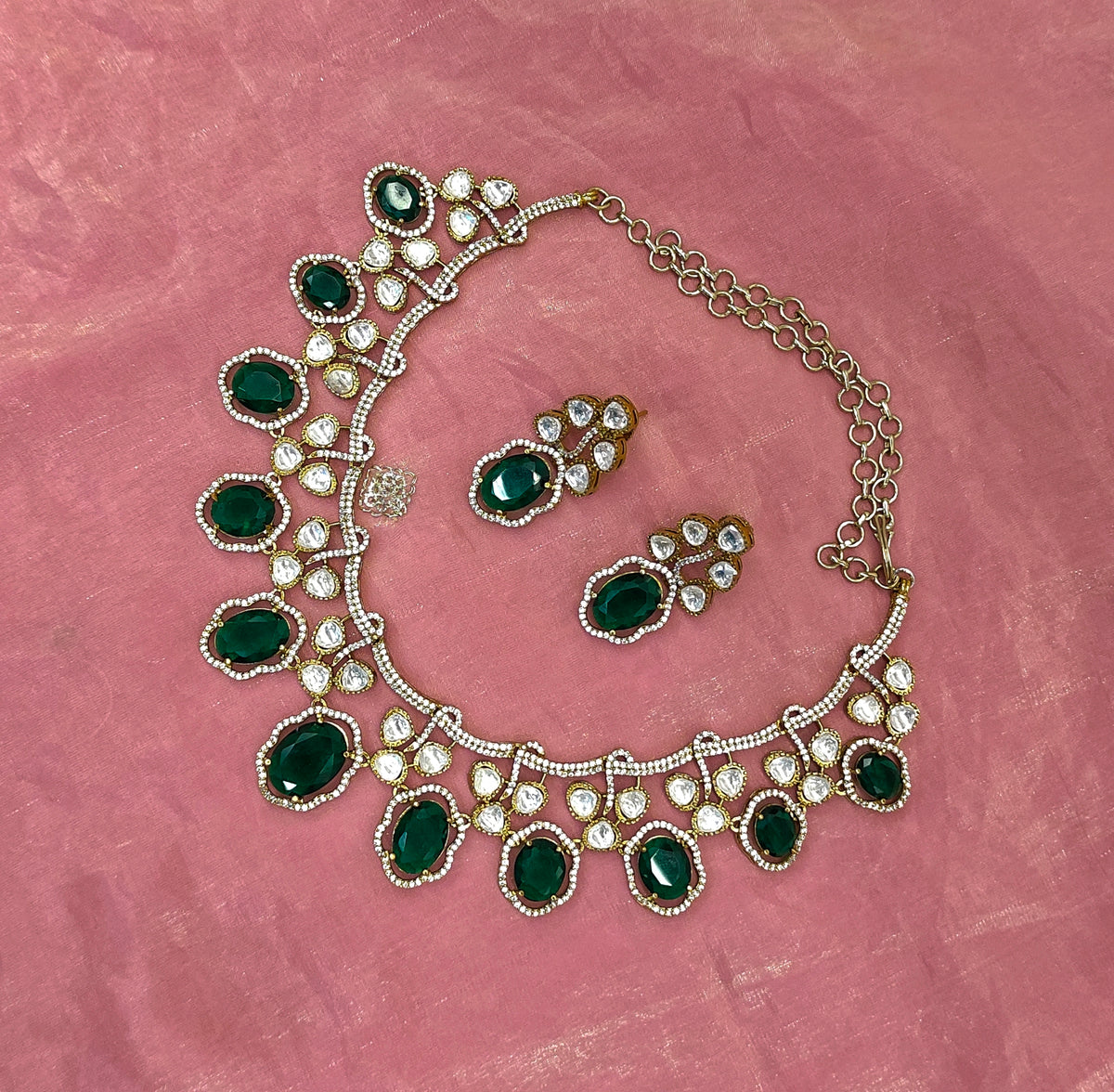 VICTORIAN MOISSANITE NECKSET