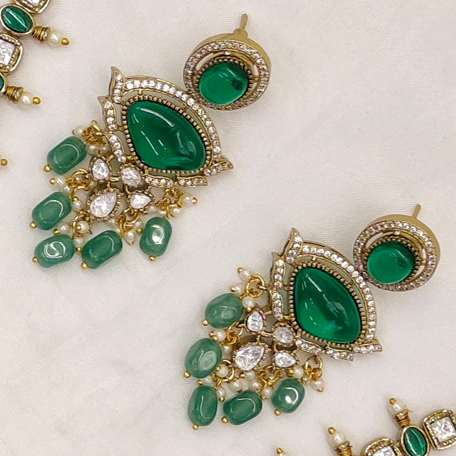 VICTORIAN MOISSANITE KUNDAN NECKSET