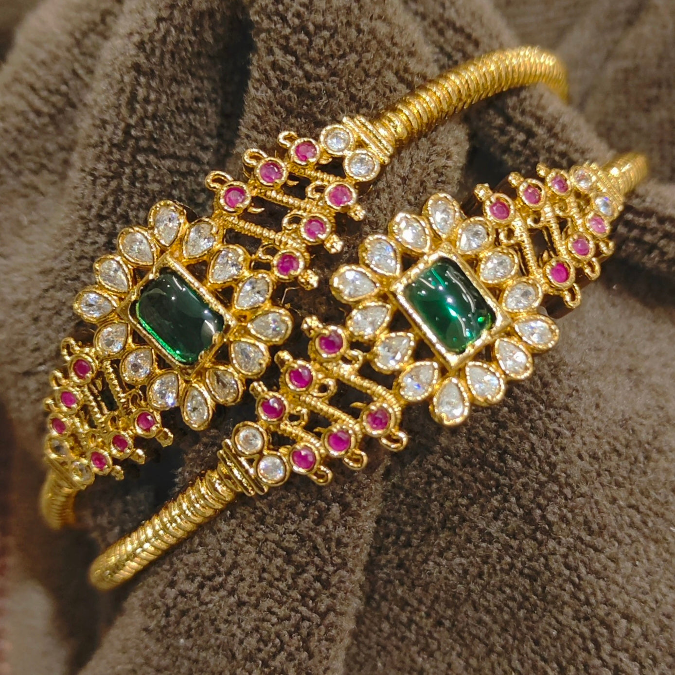 VICTORIAN KADA BANGLES