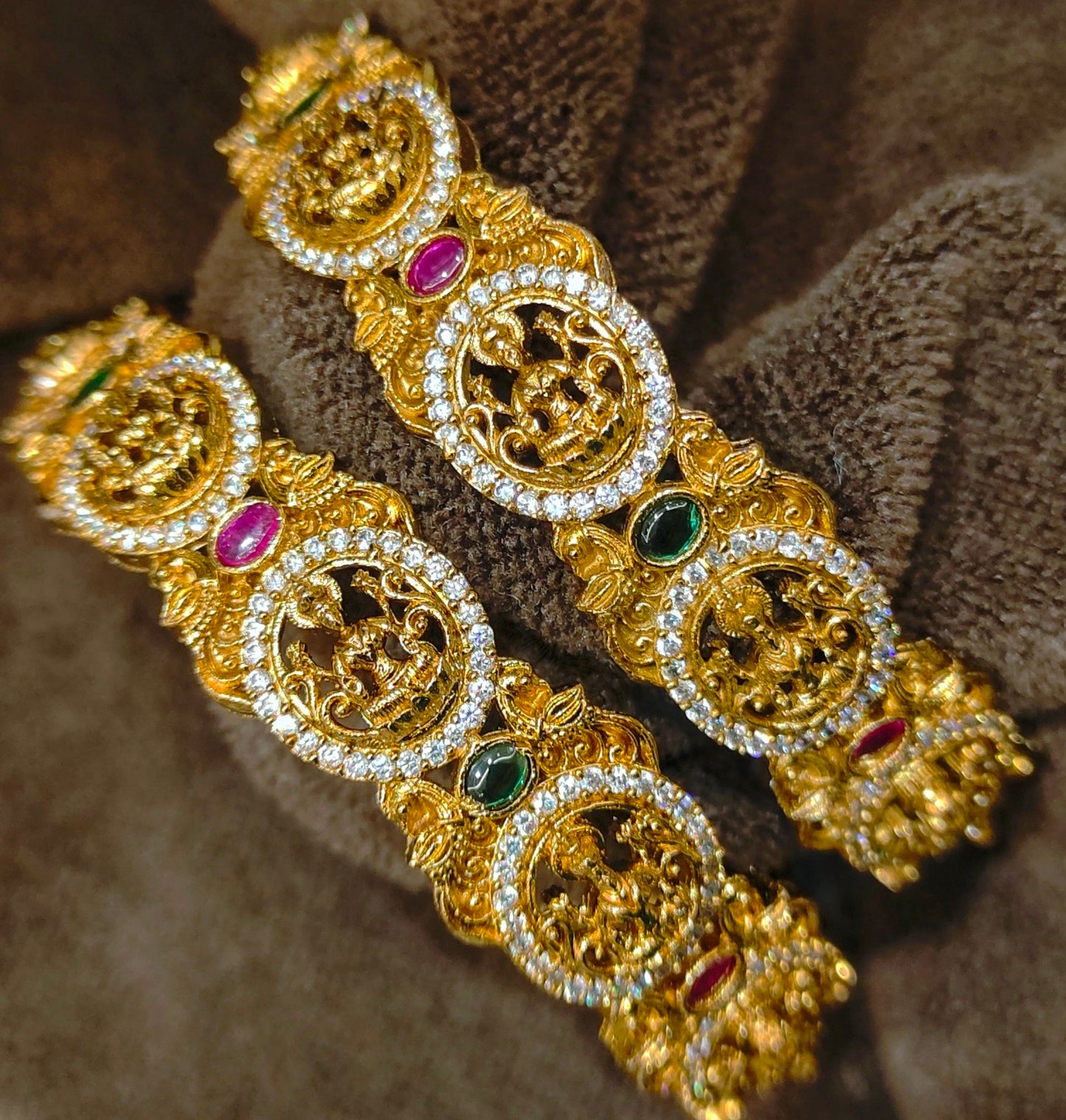 NAKSHI BANGLES