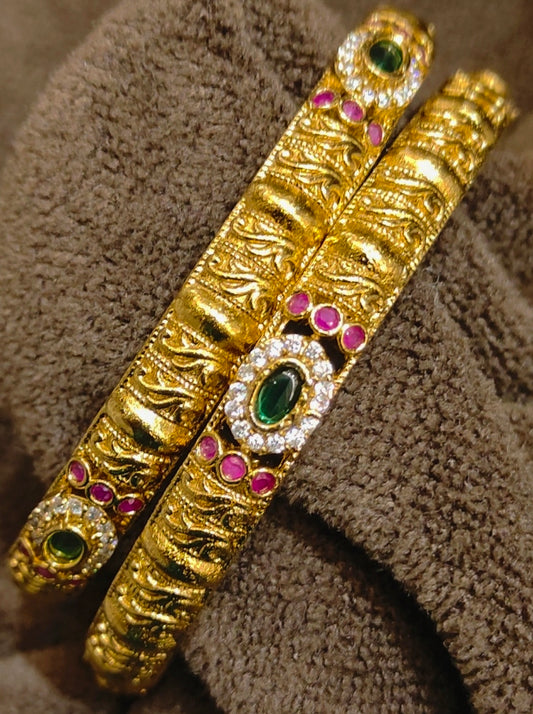 KEMPU BANGLES