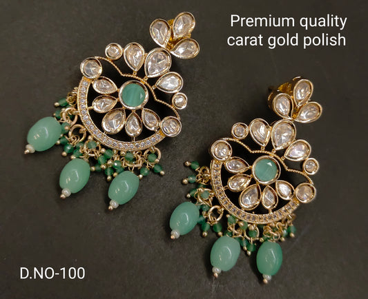 MOSSINATE EARING