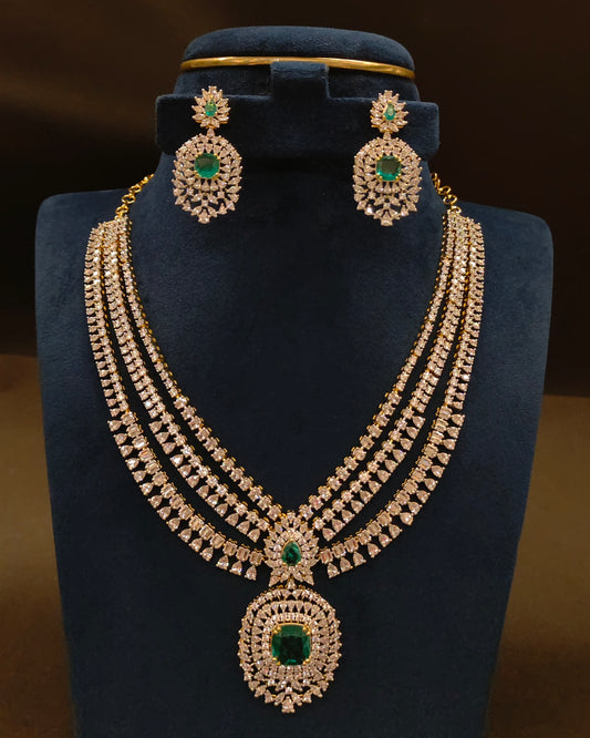 DIAMOND FINISHING NECKSET