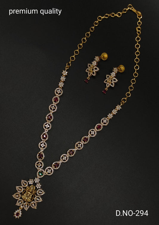 SIMPLE NECKSET