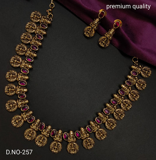 KASULU NAKSHI NECKSET