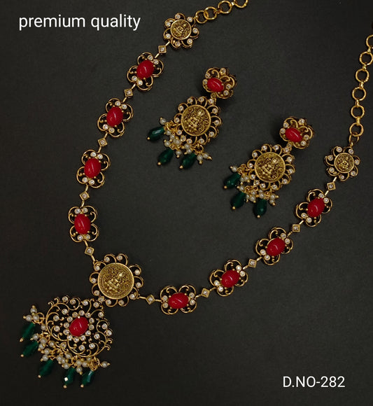 CORAL NECKSET