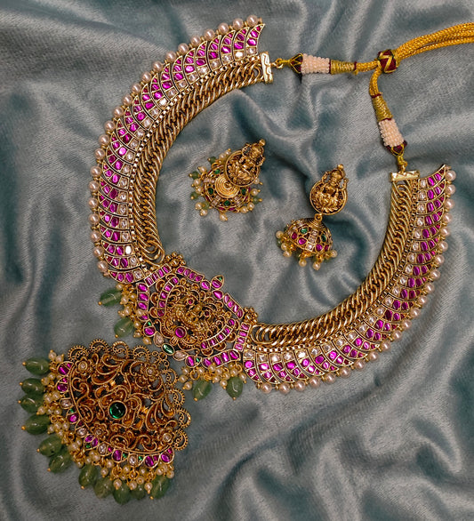 jaledi nakshi neckset