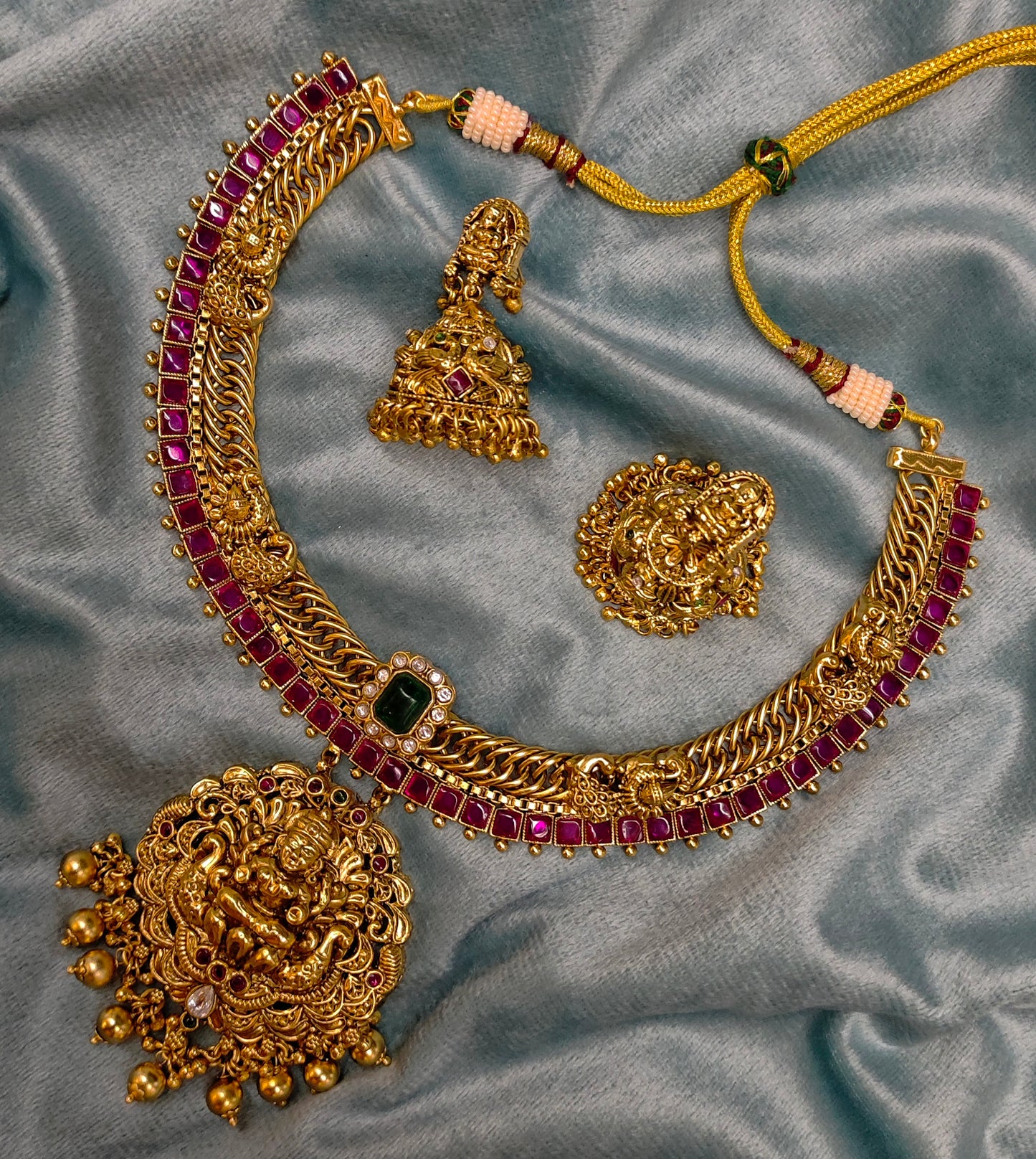jaledi nakshi neckset