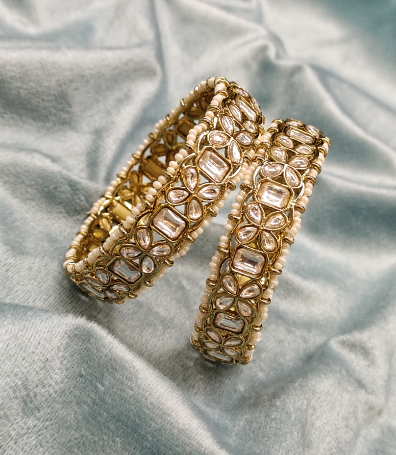 MOISSANITE BANGLES