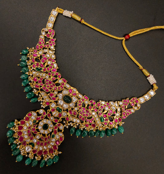 JADAU NECKSET WITH PEACOCK DESIGN