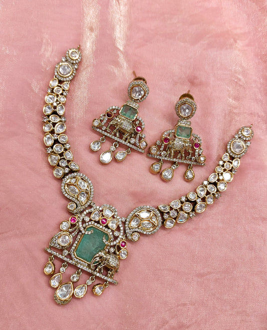 VICTORIAN MOISSANITE NECKLACE