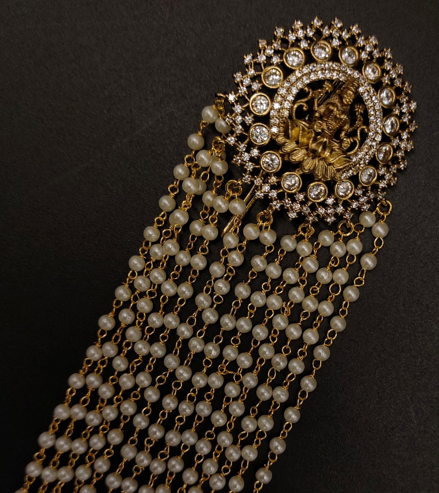 JADA PENDENT WITH HANGING PEARLS {HAIR ACCESSORIES}