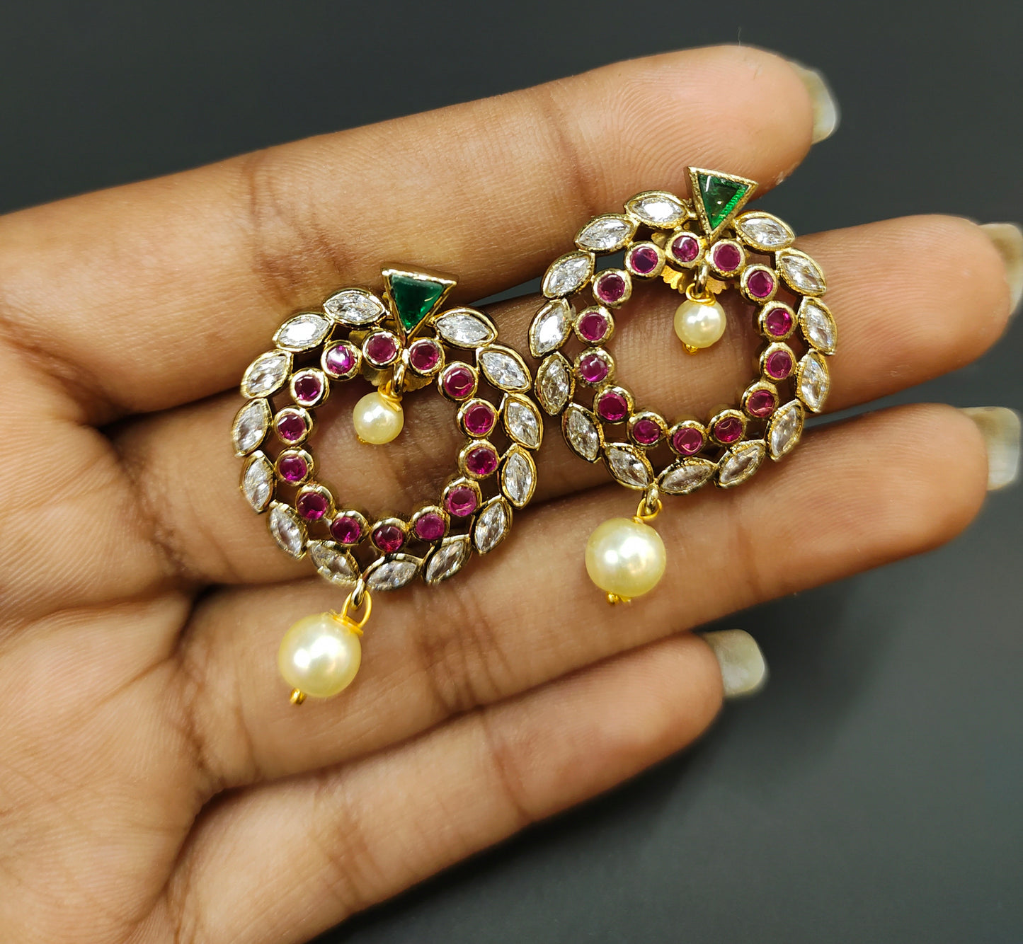KEMPU CHAND EARINGS