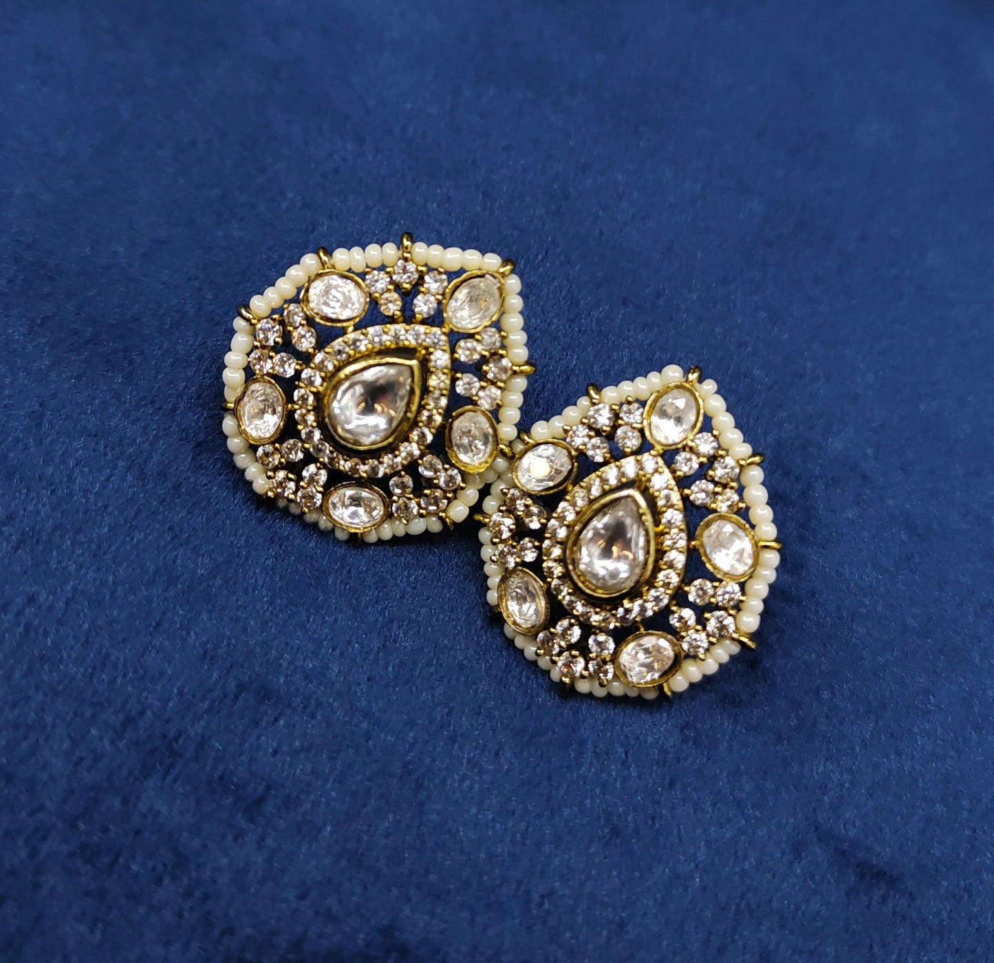 VICTORIAN MOISSANITE STUDS