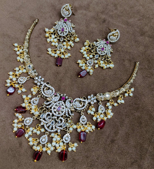 MEHNDI VICTORIAN KANTI WITH PEACOCK
