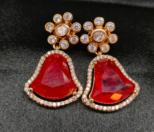 FLOWER DESIGN MOISSANITE EARINGS