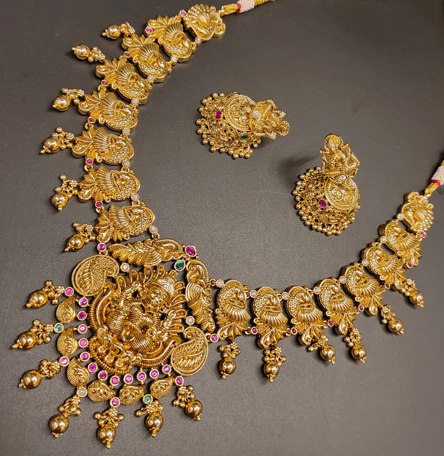 NAKSHI NECKSET