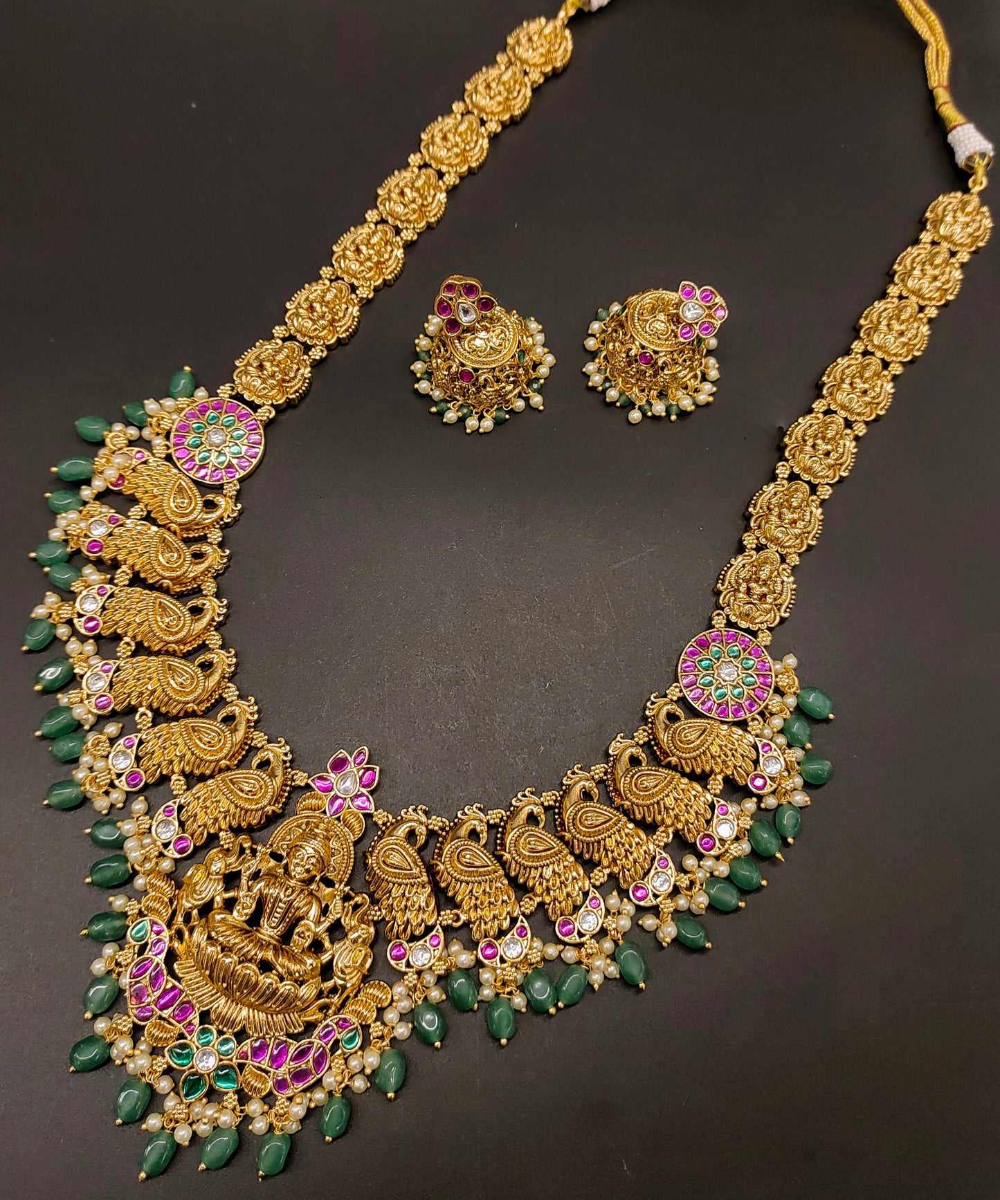 JADAU NAKSHI LONG