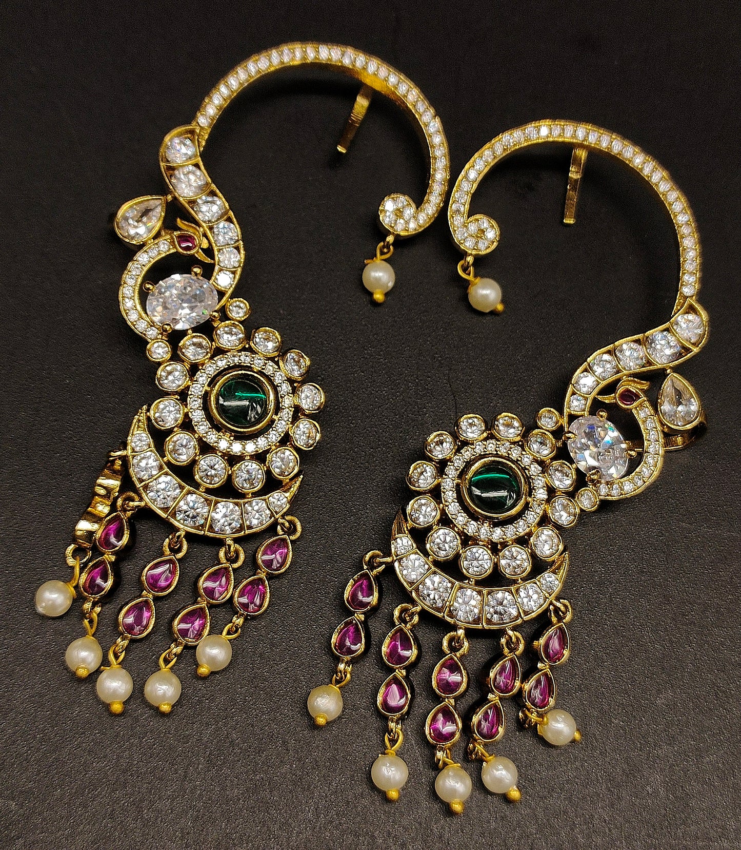 EAR CUFF