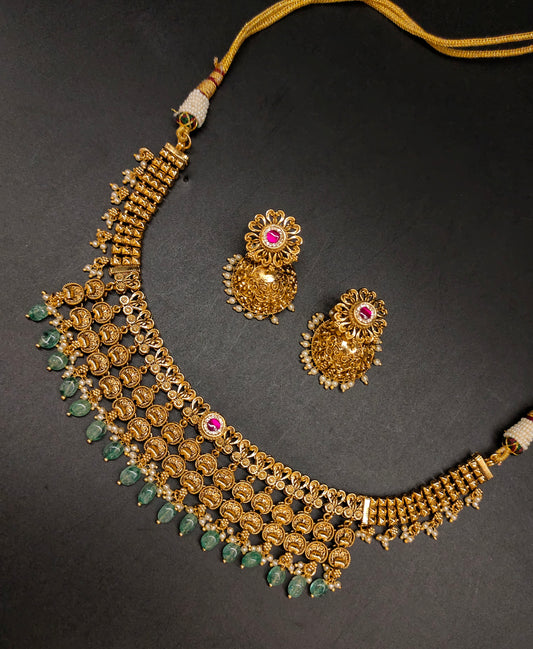 ANTIK NECKSET