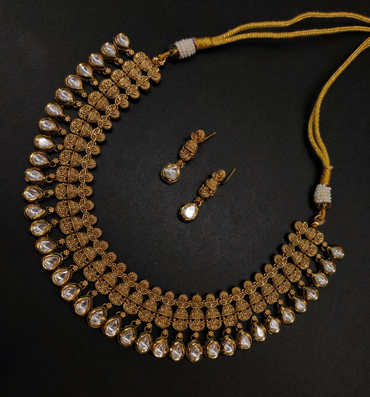 ANITIK MOISSANITE NECKSET