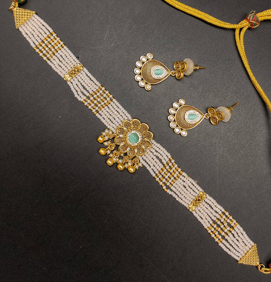 MOTI CHOCKER