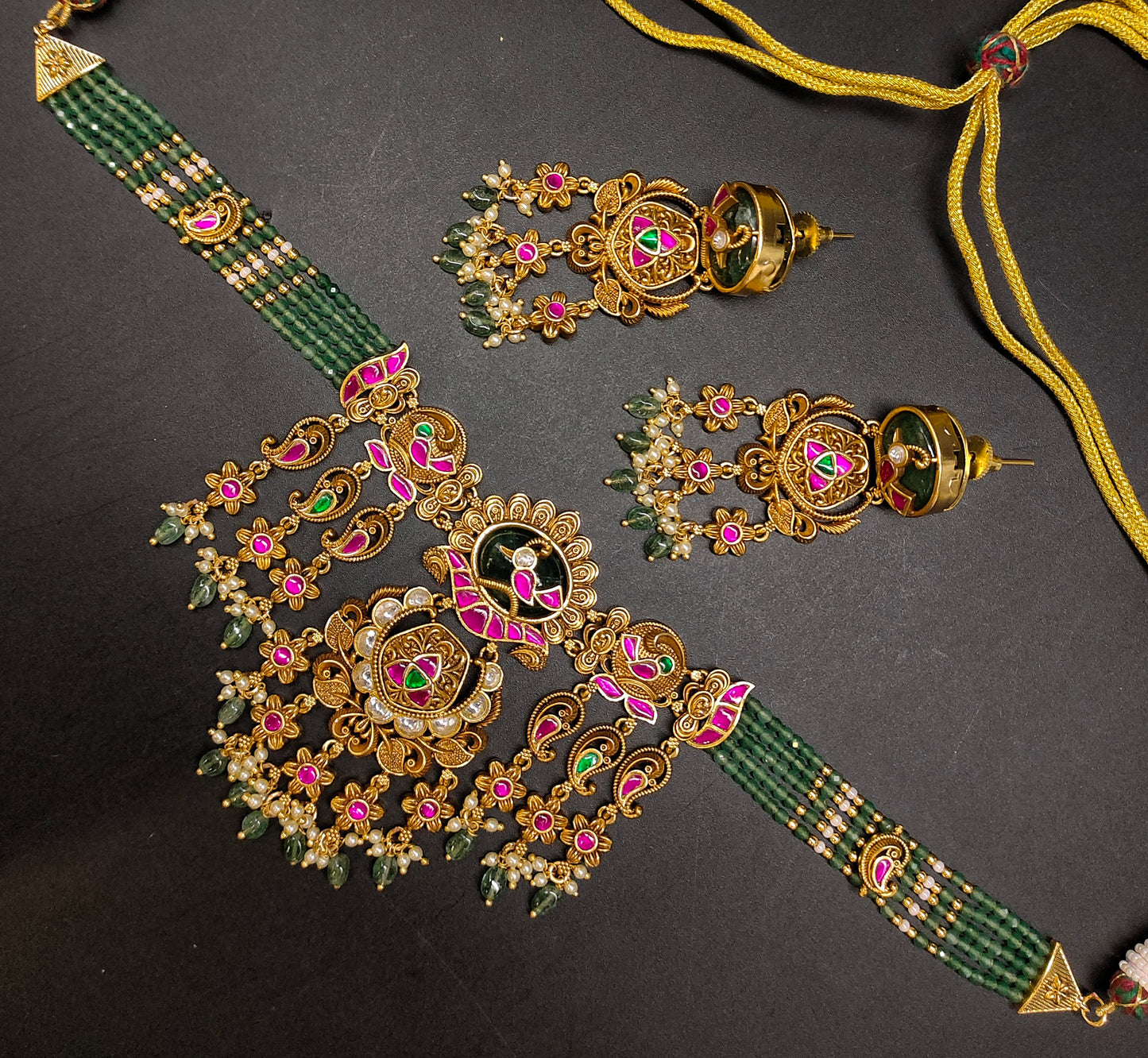 BEADS JADAU CHOCKER