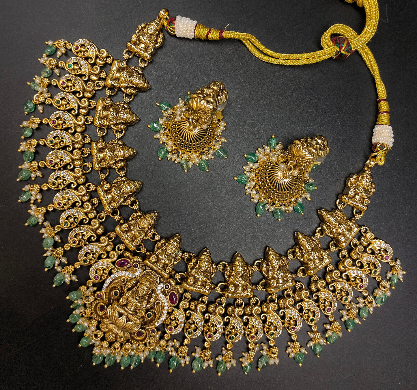 NAKSHI NECKSET