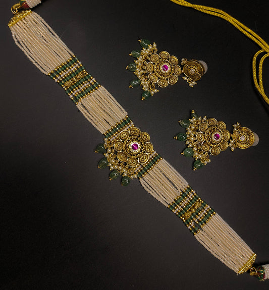 MOTI CHOCKER