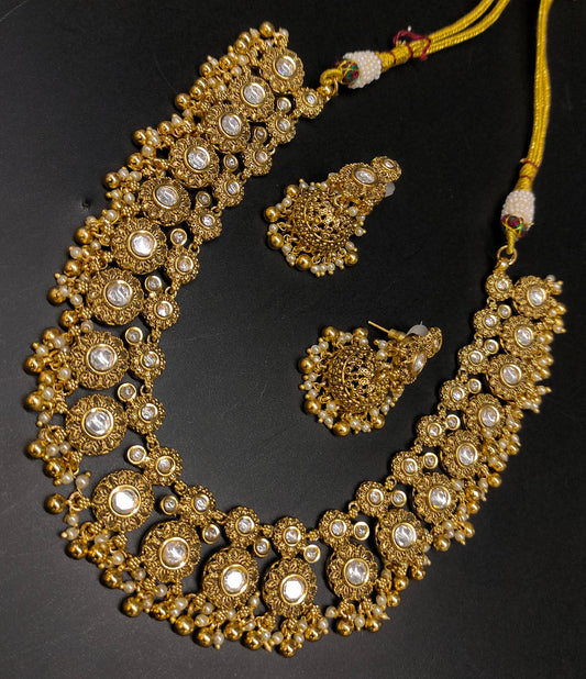 ANTIK MOISSANITE NECKSET